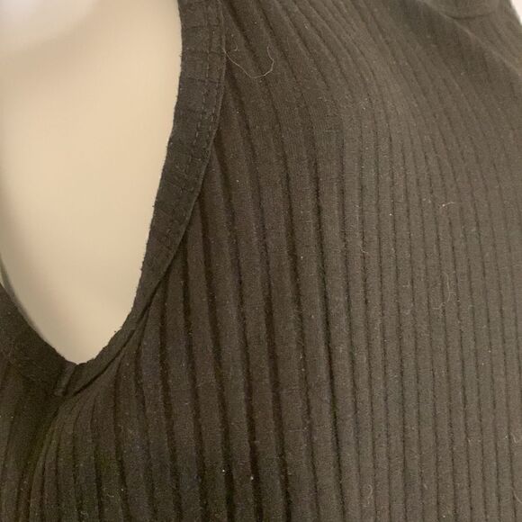 DOUBLE ZERO, tunic, sleeveless, w/slit to side and cross seam, great cond., - Picture 2 of 9